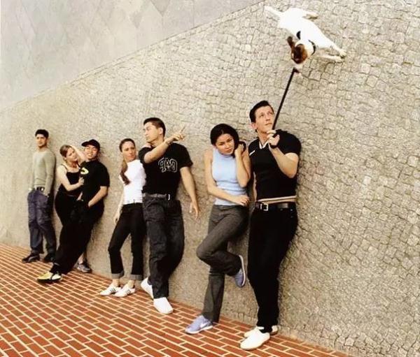 不仔细看根本看不出有什么不对，这创意妥妥的满分啊！